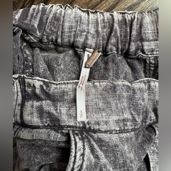 44. NWOT Free People High Road Washed Pull-On Barrel Pants - Picture 9 of 10